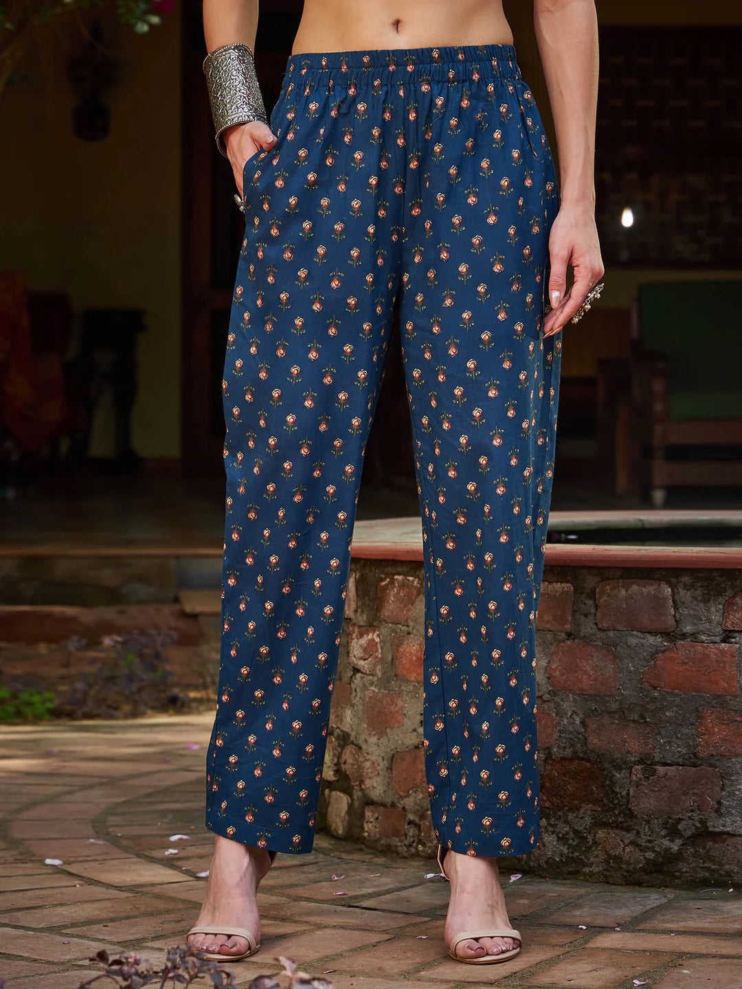 Navy Floral Front Dori Gathered Kurta With Pencil Pants & Dupatta