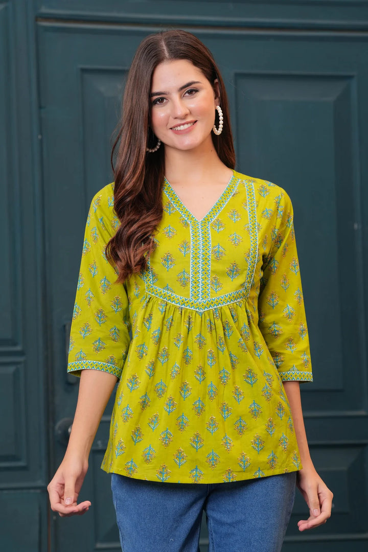 Peplum Top in Squeezy Lime