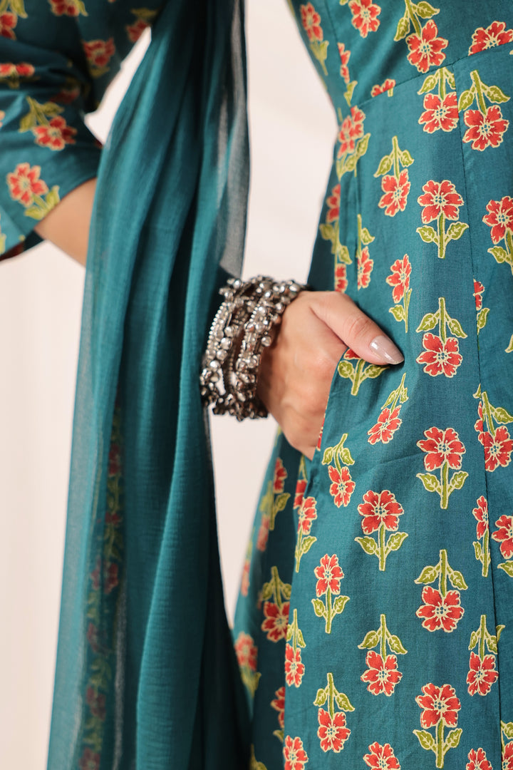 Ilai Anarkali Set