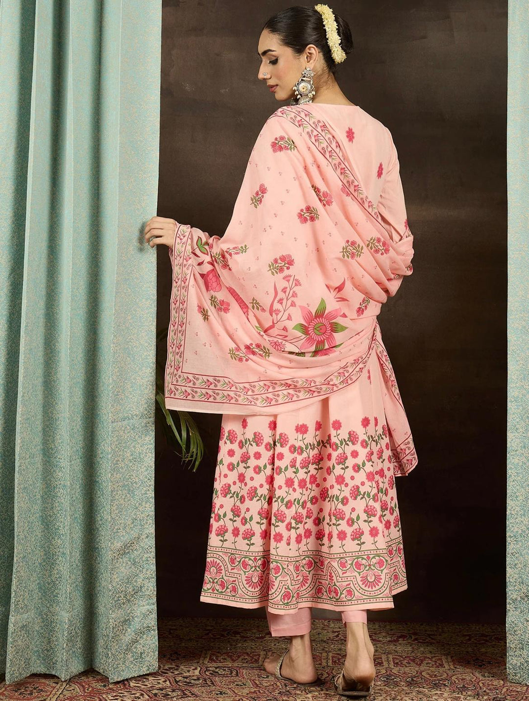 Strawberry Halwa Kurta Set