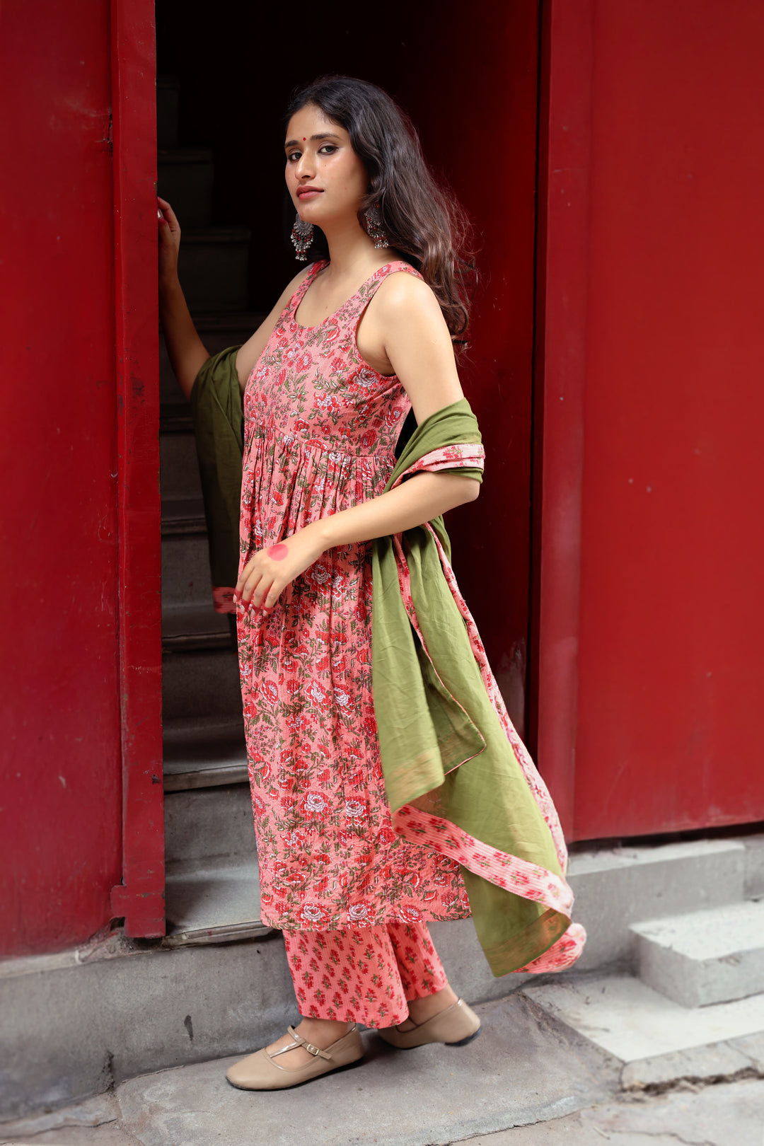 Thamarai • தாமரை — Sleeveless Gathered Anarkali Set