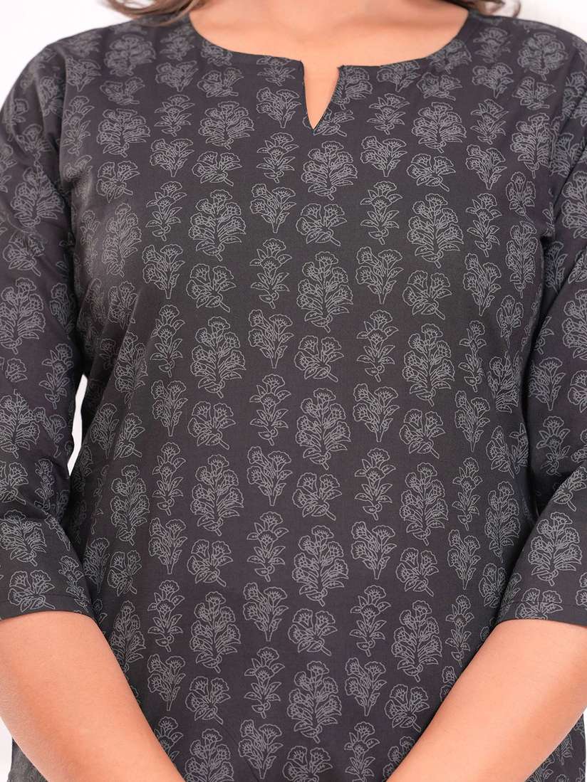 Tunic Top in Smokey Petals