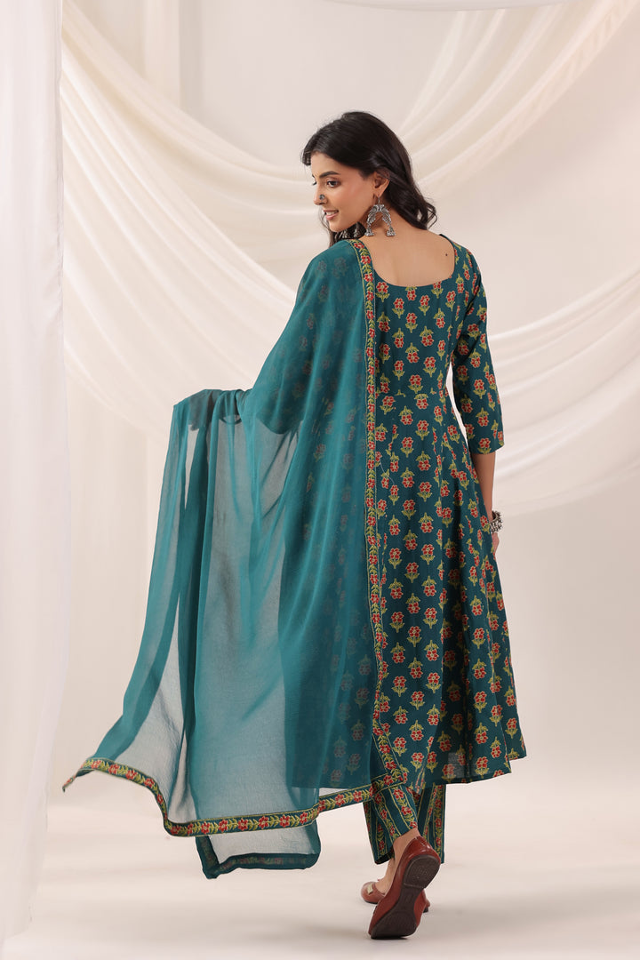 Ilai Anarkali Set
