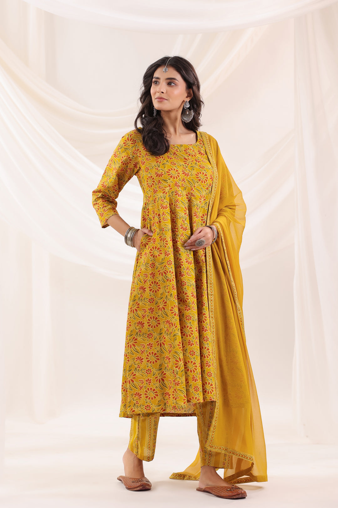 Thean Anarkali Set