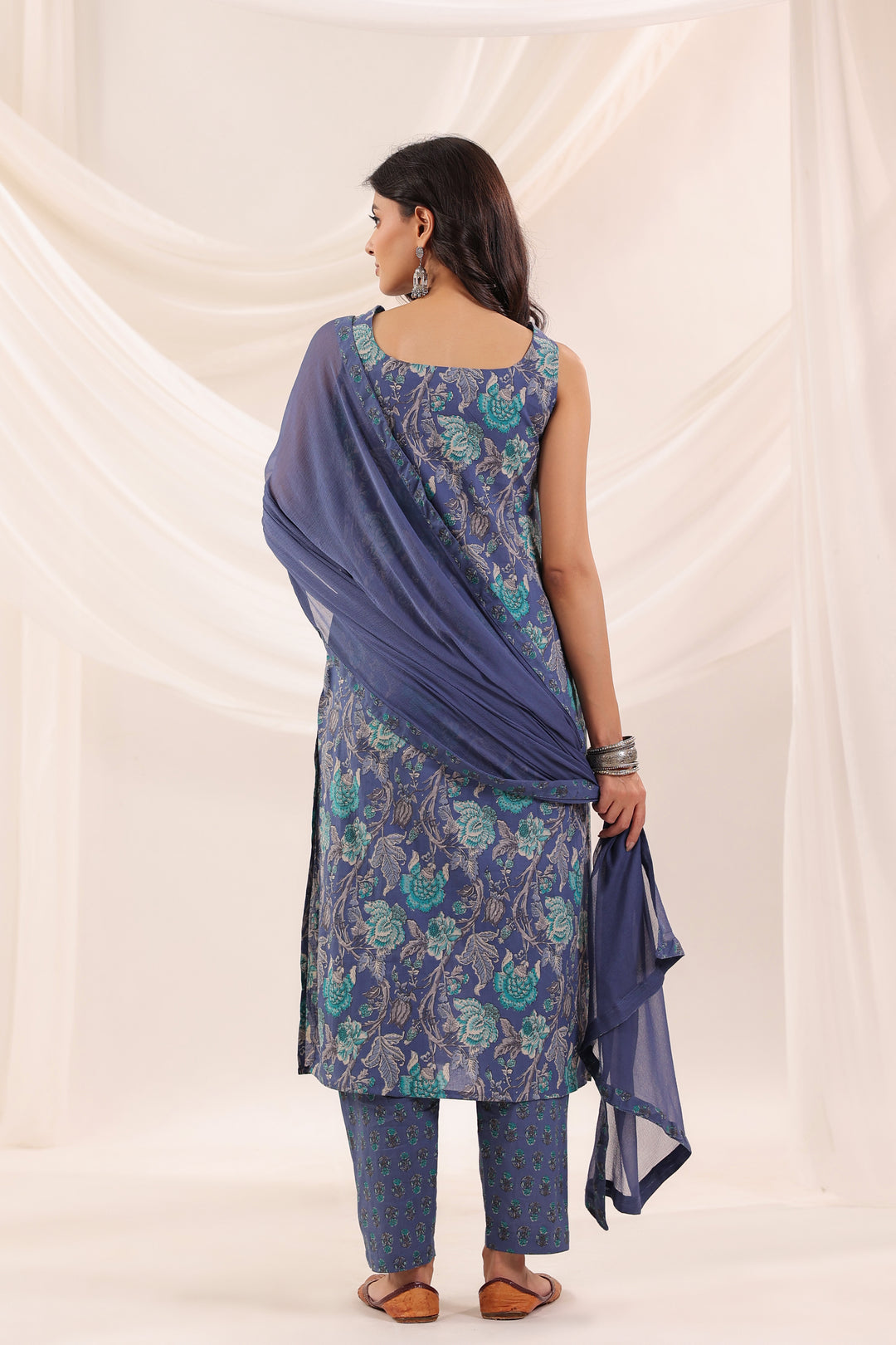 Alai Sleeveless Set