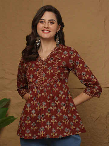 Tunic Blouse in Crimson Charm