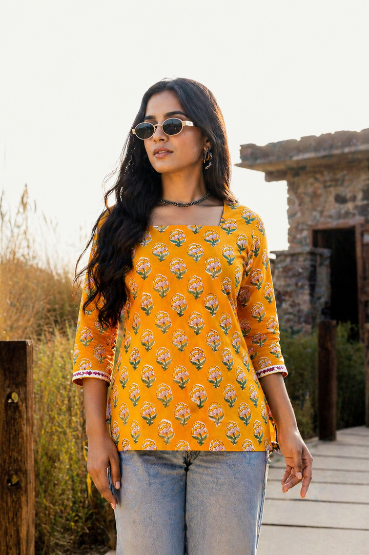 Honeybell Straight Top