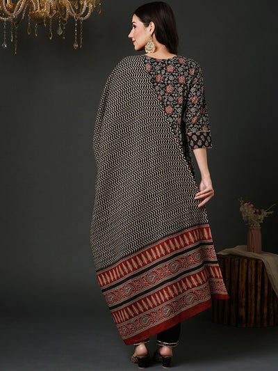 Black Floral Printed Gotta Patti Pure Cotton Kurta & Trousers With Dupatta