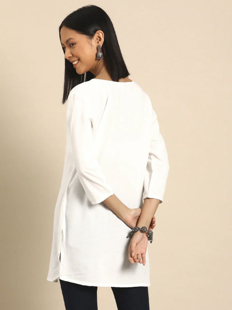 Embroidered Yoke Straight Tunic With Three Quarter Sleeves